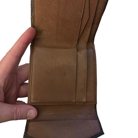 Vintage 1985 LV Brown Monogram Wallet - Picture 4 of 9
